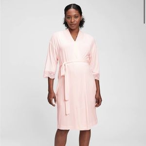 GAP maternity lace robe